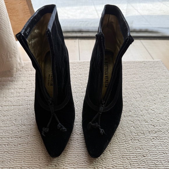BOTTEGA VENETA Women Black Suede Ankle Boots, 3" heels,Size 37, Authentic - Picture 2 of 14